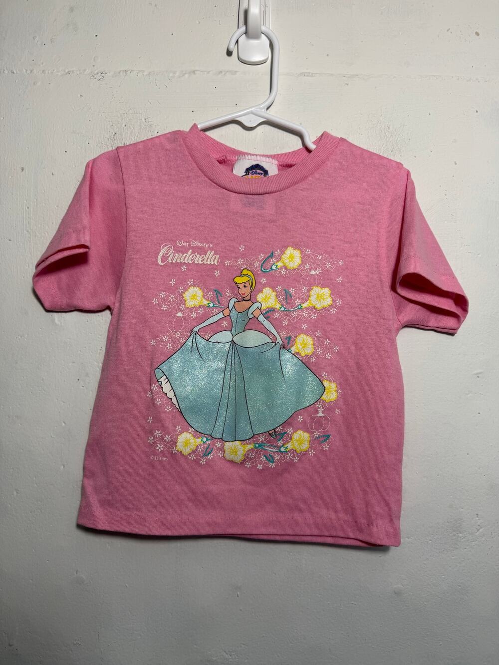 VTG 90’s Disney Classic Princess Cinderella Pink T-Shirt Sz 4T Toddler RARE